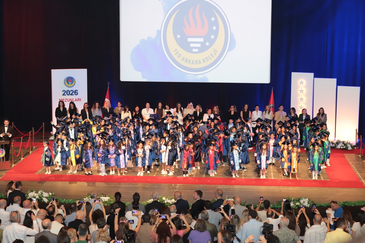Anaokulumuzda Mezuniyet Heyecanı