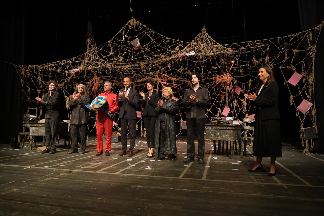 Öğretmenler Günü’ne Özel Tiyatro Gösterimi