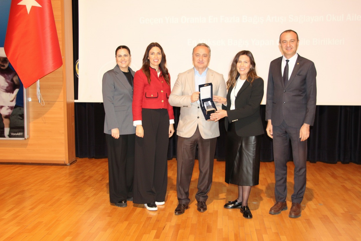 Okul Aile Birliğimize Anlamlı Ödül