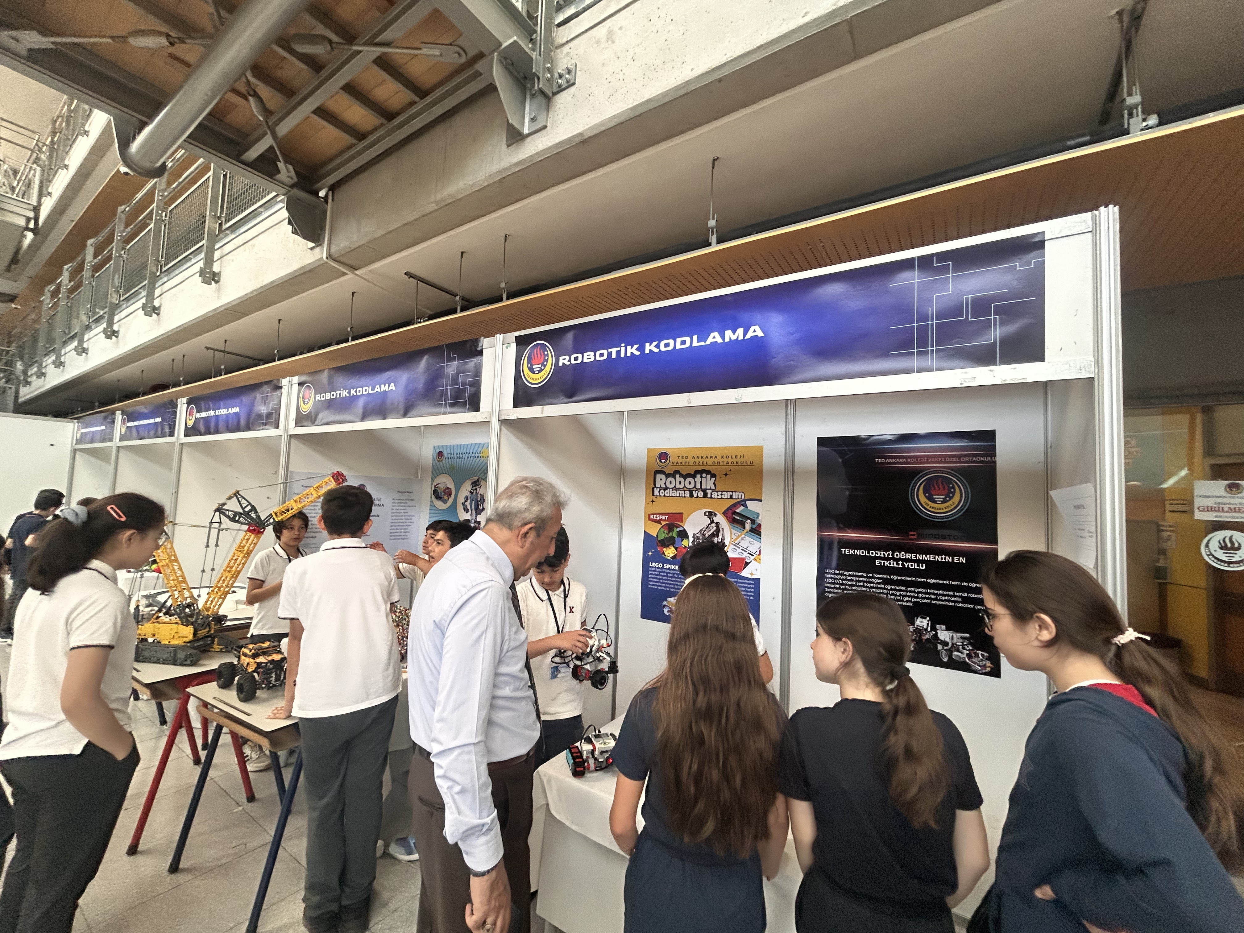 Technology_Fair 19