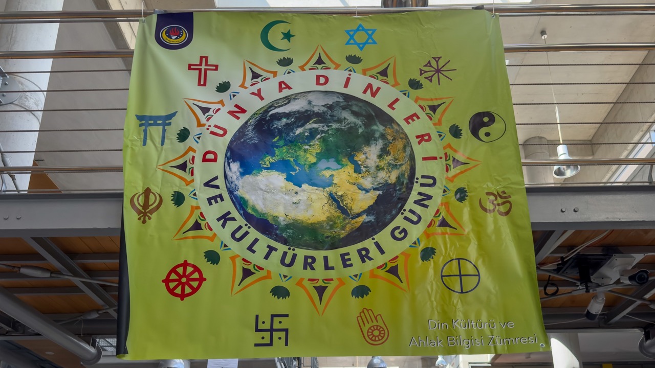 6. Dünya Dinleri ve Kültürleri Günü'nü Gerçekleştirdik