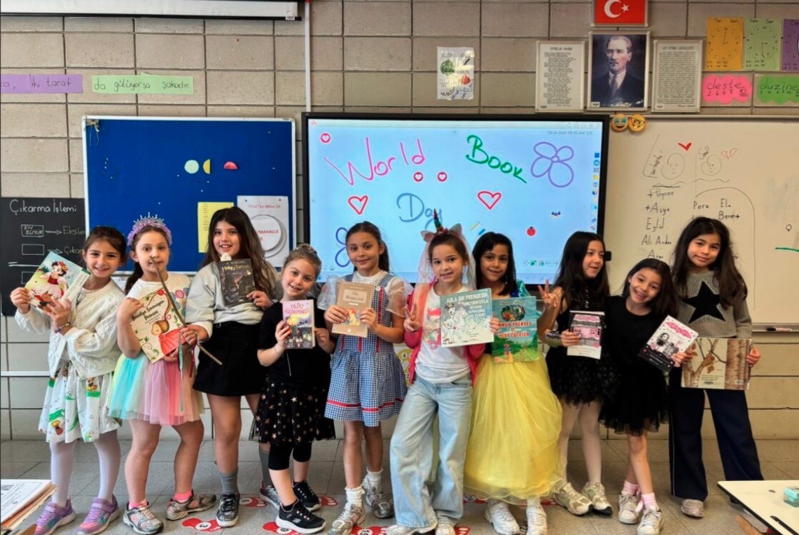 Kitap Kahramanları Okulumuzdaydı: World Book Day