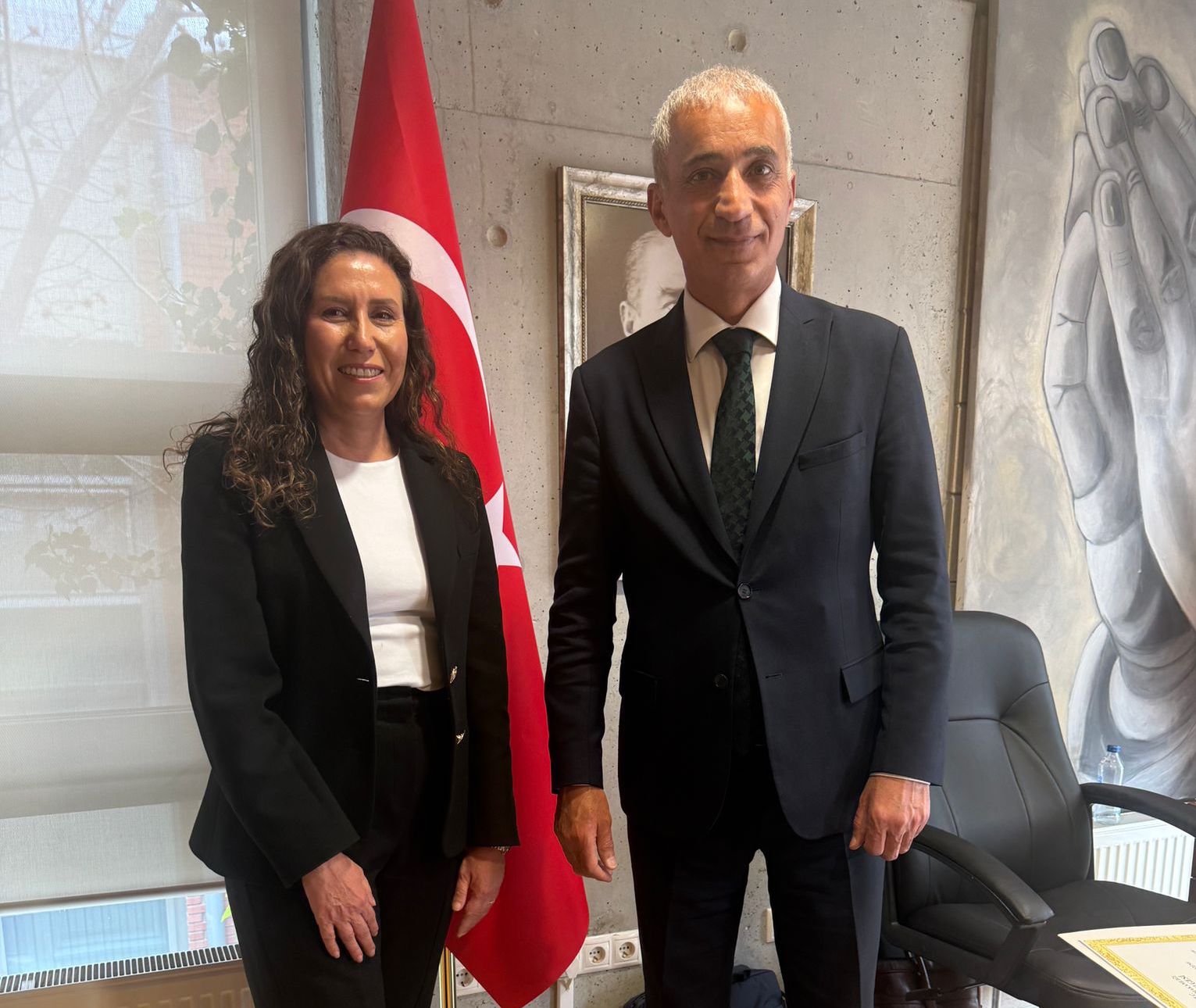 KAYMAKAM OAB ZİYARETWhatsApp Image 2026 04 21 at 15.41.40