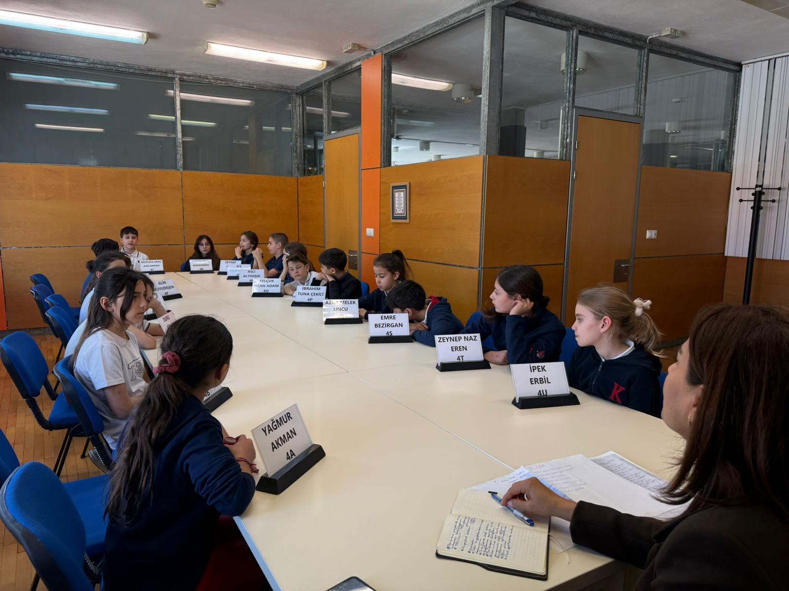 4. Sınıf Temsilcileri Okul Müdürümüzle Bir Arada!