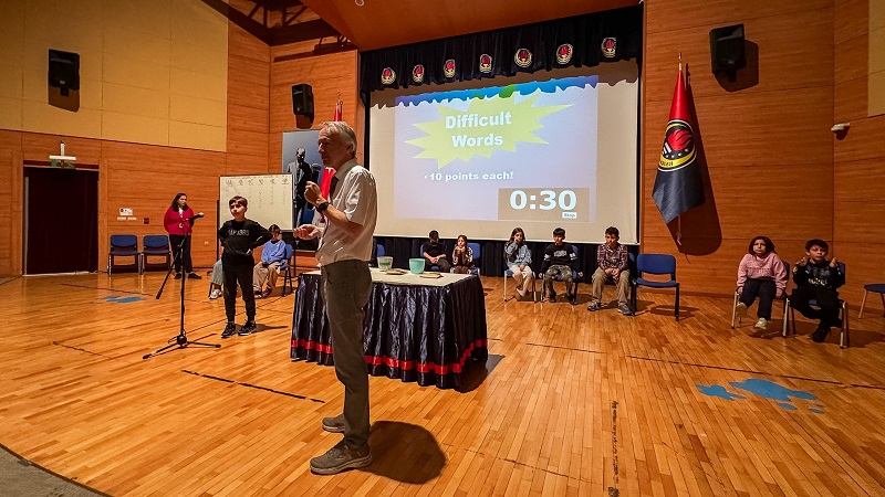 4. Sınıflar “Spelling Bee” Heyecanında Buluştu