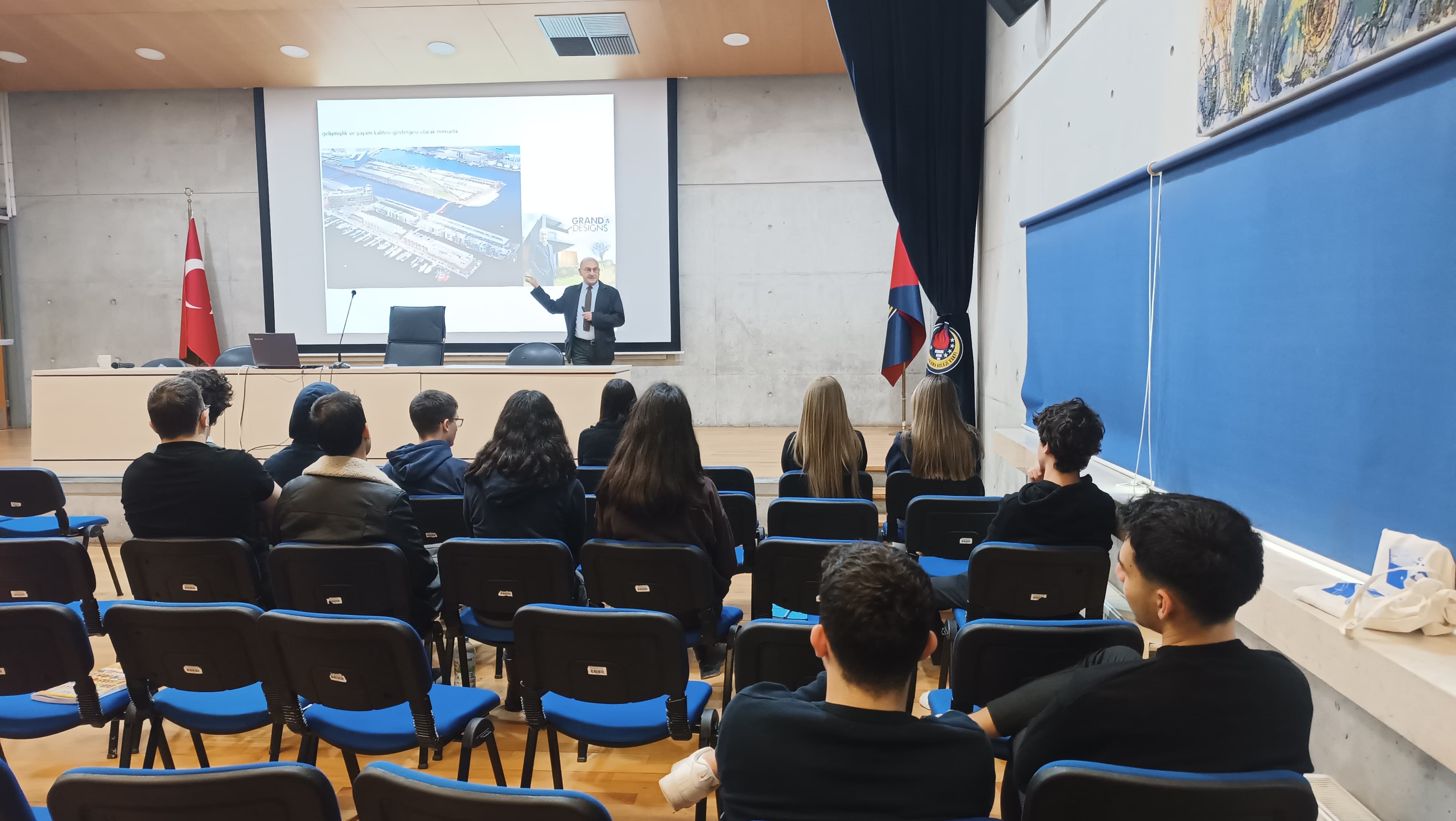 Prof. Dr. Namik Gunay Erkal