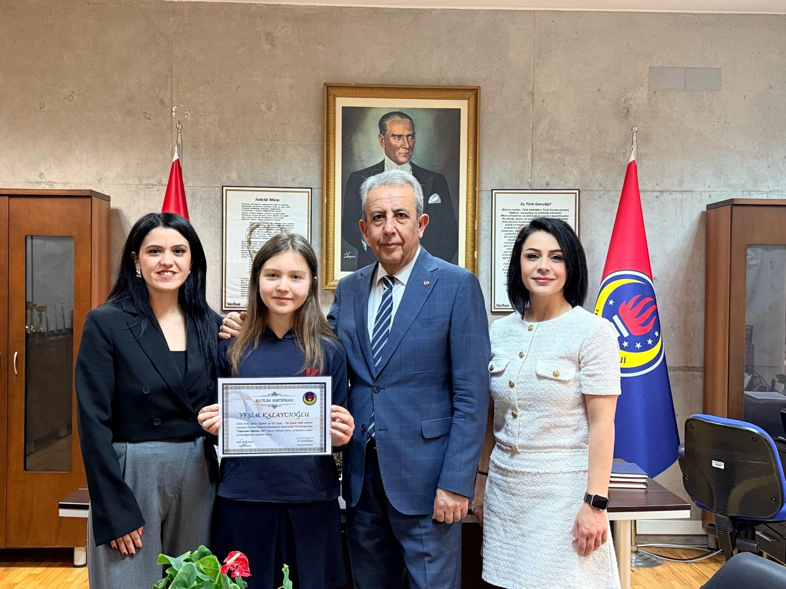 Öğrencimiz Cepheden Mektup Var Yarışmasının Birincisi Oldu