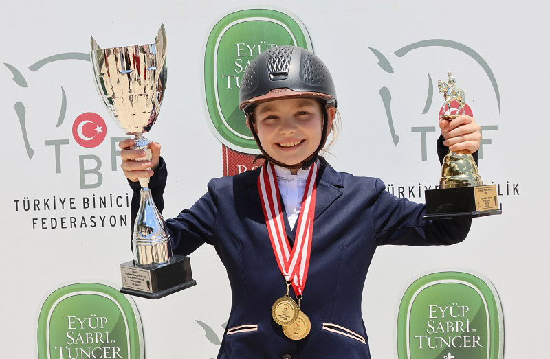 alara ozturk sampiyon 2024 3