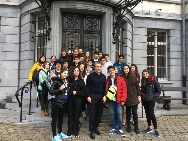 Öğrencilerimiz Belçika Ve Hollanda Eğitim Gezisine Katıldı