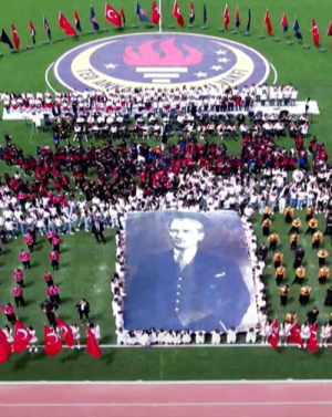 Okul Stadyumumuzda 19 Mayıs Atatürk’ü Anma Gençlik ve Spor Bayramı Coşkusu