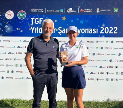 Lise Öğrencimiz Deniz KAYA Golfte Türkiye Yıldızlar Şampiyonu Oldu