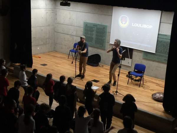 Fransız Müzik Grubu "Duo Loulibop" Okulumuzda Mini Bir Konser Verdi