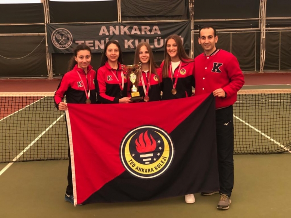 Yıldız Kız Tenis Takımımız Ankara Birincisi