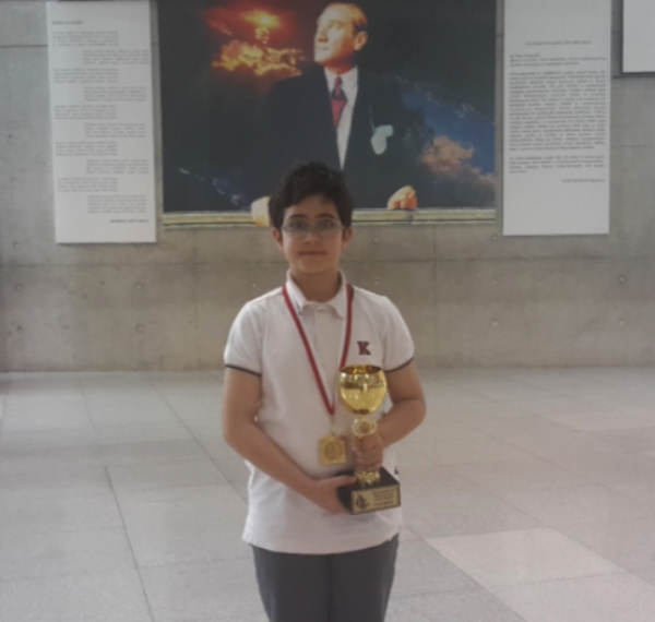 Öğrencimiz Satranç Turnuvasında Madalya Kazandı.