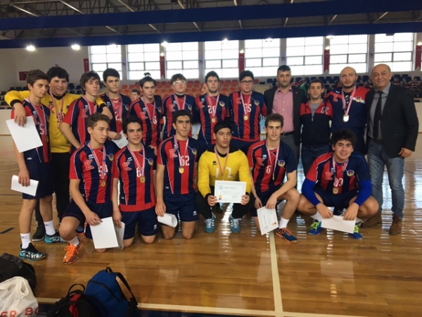Lise Hentbol Takımımız Türkiye 1.ligine Katılmaya Hak Kazandı