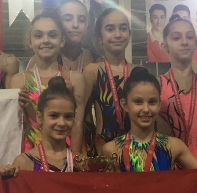 Ortaokul Küçük Kız Cimnastik Takımımızın Başarısı