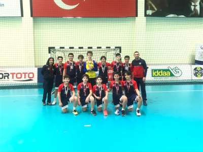 Ortaokul Yıldız Erkek Hentbol Takımımız Ankara 3.sü