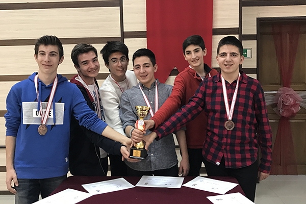 Lise Satranç Takımımız Türkiye Finallerinde Yarışacak