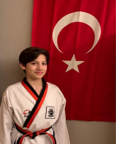 Öğrencimiz İlker Yaman Topçu (7-Ş) Online Teakwondo Turnuvası&#039;nda Ankara 1.si Oldu
