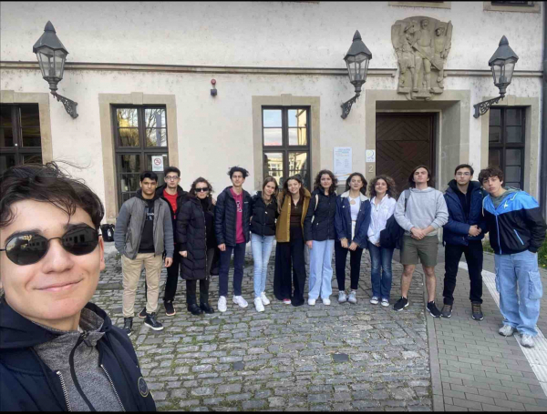 Lise Öğrencilerimiz Almanya Üniversiteleri Tanıtım Gezisine katıldılar.