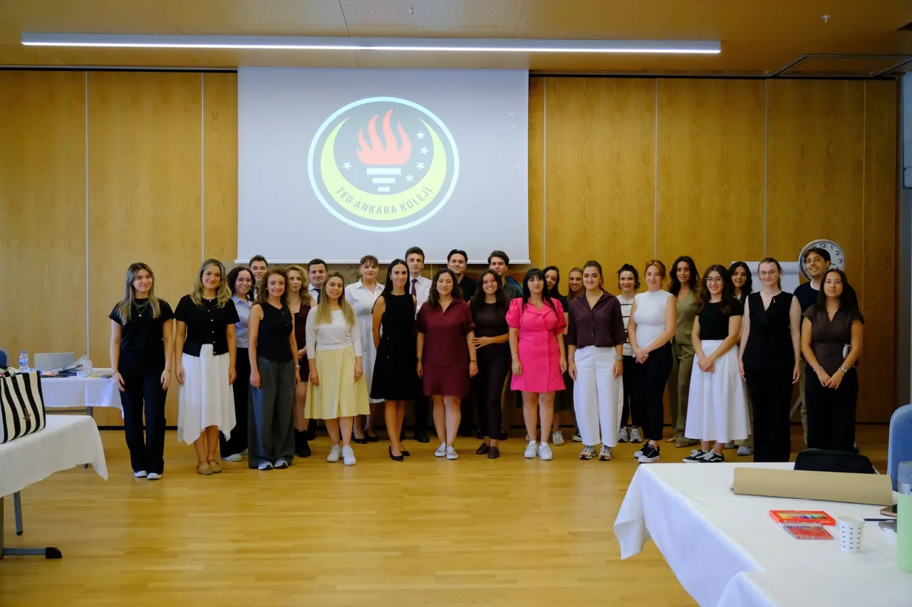 Akademik Oryantasyon ve Hizmet İçi Eğitim Programlarını Tamamladık